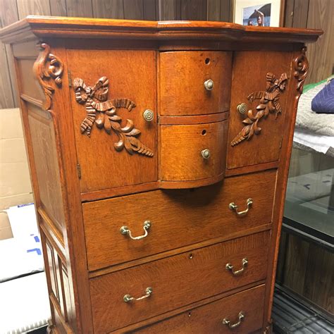 Often, when people think of antique restoration, they think of it as being synonymous with furniture restoration and repair. In truth, vintage furniture is just one category of antique—and one classification of what we do. We also offer statue restoration, mirror, clock, terracotta, marble, alabaster and even war memorial restoration.